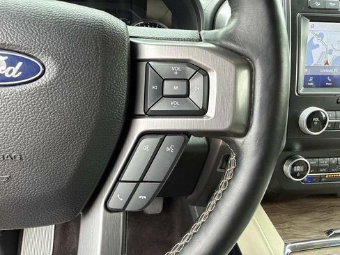 Used 2021 Ford Expedition Platinum AWD/4WD image 32