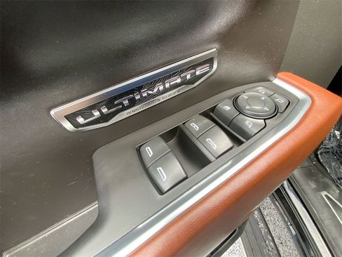 Used 2023 GMC Sierra 1500 Denali Ultimate image 22