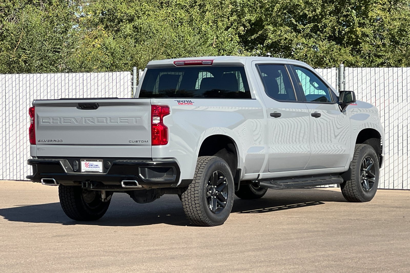 Used 2024 Chevrolet Silverado 1500 Custom Trail Boss AWD/4WD image 4