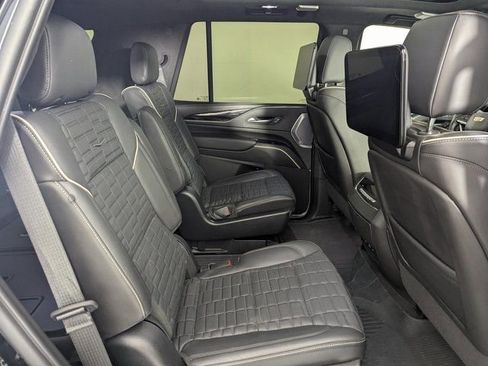 Used 2023 Cadillac Escalade V image 22