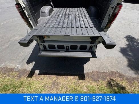 New 2026 GMC Sierra 2500 AT4 w/ AT4 Premium Plus Package AWD/4WD image 10