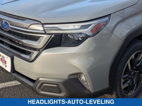 Certified 2025 Subaru Forester Limited image 10