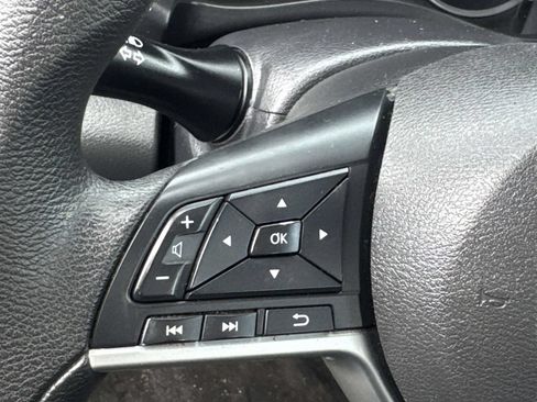 Used 2020 Nissan Kicks SV FWD image 23