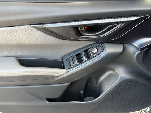 Used 2021 Subaru Crosstrek 2.5i Sport w/ Moonroof Package image 3