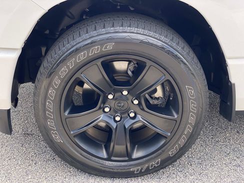 Used 2023 RAM 1500 Big Horn RWD image 12