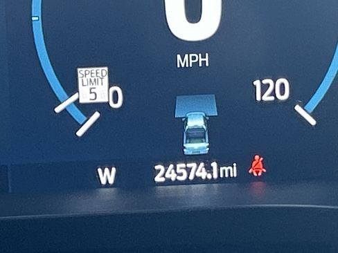 Used 2023 Ford F150 Platinum w/ FX4 Off-Road Package image 26