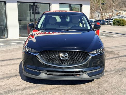 Used 2017 MAZDA CX-5 Touring image 9