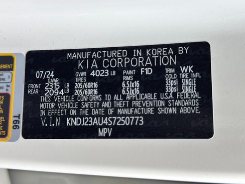 Used 2025 Kia Soul S FWD image 42