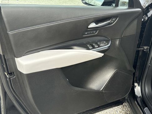 Used 2024 Cadillac XT4 Sport image 18
