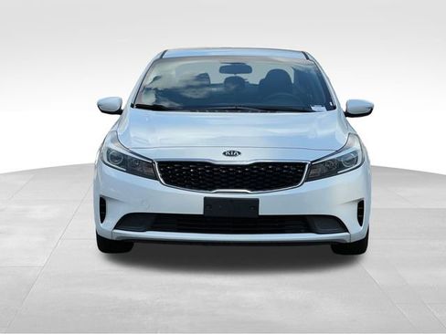 Used 2018 Kia Forte LX w/ LX Popular Package image 8
