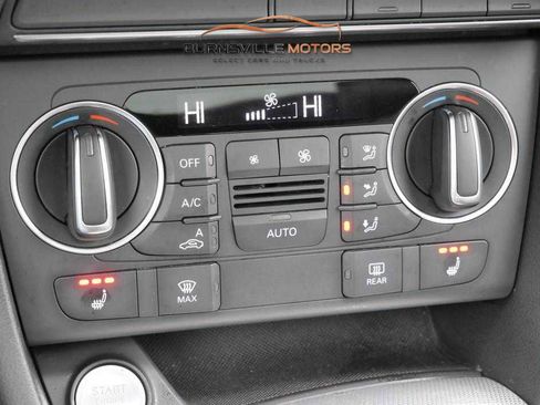 Used 2016 Audi Q3 2.0T Prestige image 22