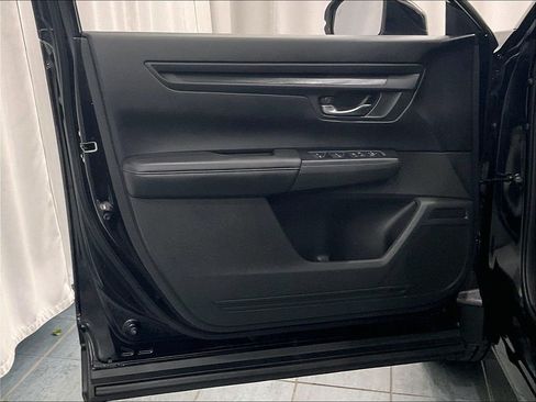 Used 2023 Honda CR-V EX image 9
