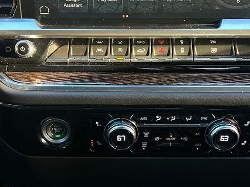 Used 2023 GMC Sierra 1500 Elevation image 31