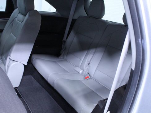 Used 2020 Acura MDX SH-AWD image 29