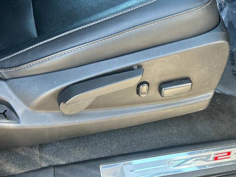 Used 2021 Chevrolet Colorado ZR2 w/ ZR2 Midnight Special Edition image 31