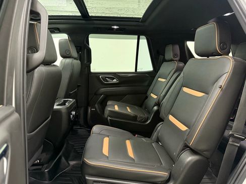 Used 2021 GMC Yukon AT4 w/ Technology Package image 15