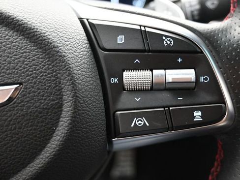 Used 2023 Genesis G70 2.0T w/ Sport Prestige Package image 32