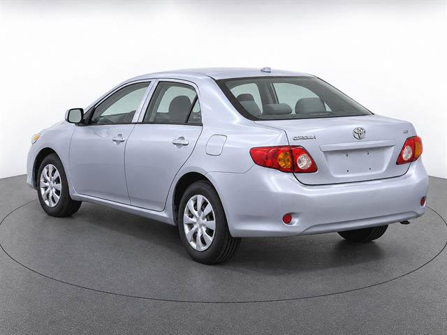 Used 2010 Toyota Corolla LE FWD image 3