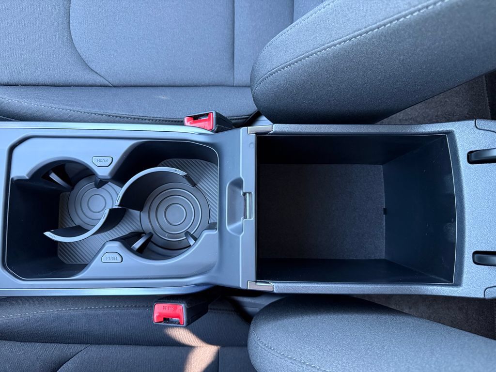 New 2026 Kia K4 FWD image 30