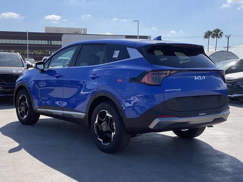 New 2026 Kia Sportage EX w/ EX Panorama Roof Package FWD image 7