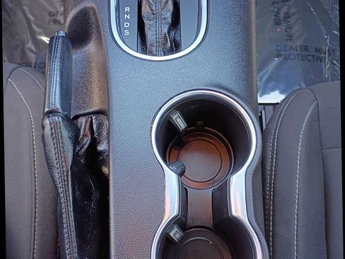 Used 2019 Ford Mustang Coupe image 24