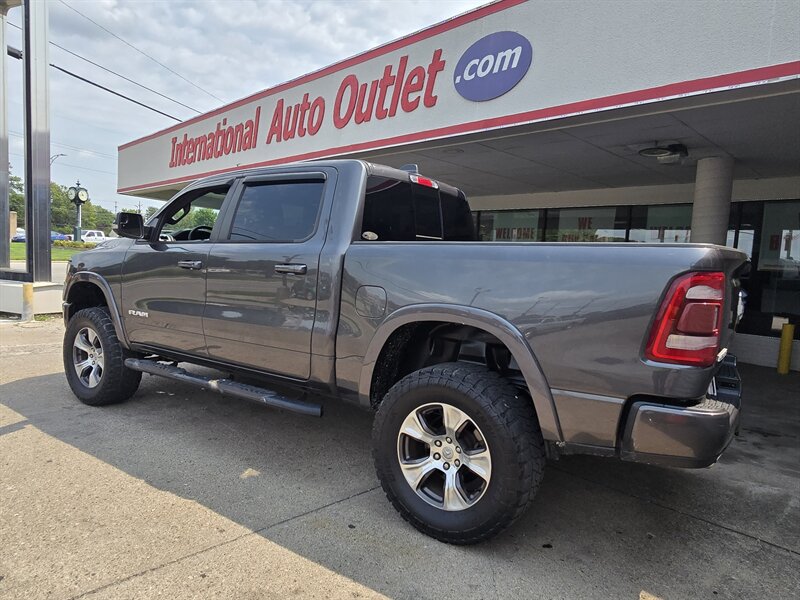 Used 2019 RAM 1500 Laramie w/ Sport Appearance Package AWD/4WD image 8
