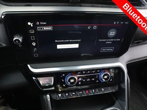 Used 2024 GMC Sierra 2500 Denali w/ Denali Reserve Package AWD/4WD image 25