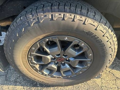 Used 2024 Nissan Frontier PRO-4X w/ Pro Premium Package AWD/4WD image 6