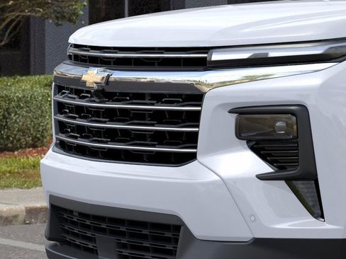 New 2026 Chevrolet Traverse LT w/ Enhanced Driving Package FWD image 13