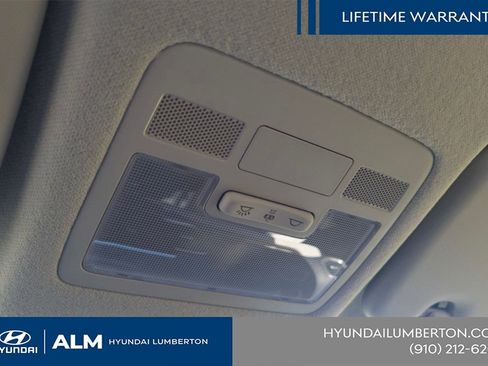 New 2026 Hyundai Venue SEL FWD image 34