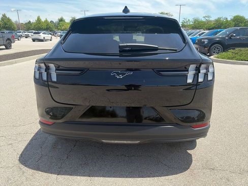 Used 2025 Ford Mustang Mach-E Premium AWD/4WD image 6