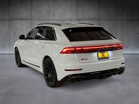 New 2026 Audi SQ8 Premium Plus AWD/4WD image 3