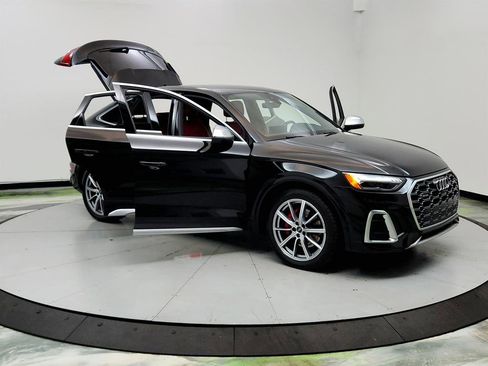 Used 2022 Audi SQ5 Prestige w/ Prestige Package AWD/4WD image 10