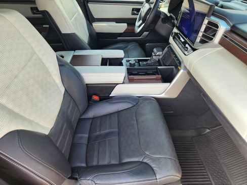 Used 2024 Toyota Sequoia Capstone image 19