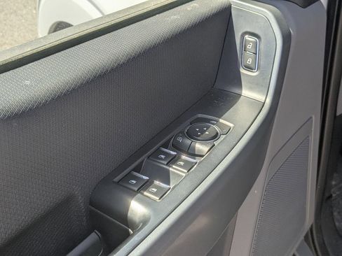 Used 2023 Ford F150 XLT AWD/4WD image 15