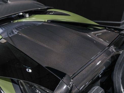 Used 2022 McLaren 765LT image 39