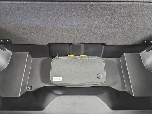 Used 2023 Rivian R1S Adventure AWD/4WD image 14