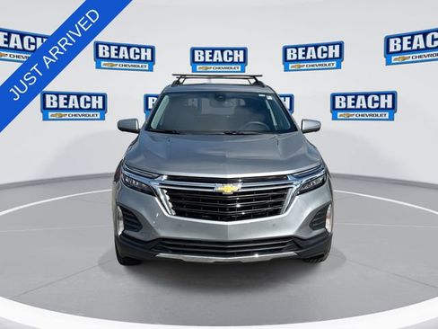Used 2023 Chevrolet Equinox LT FWD image 3