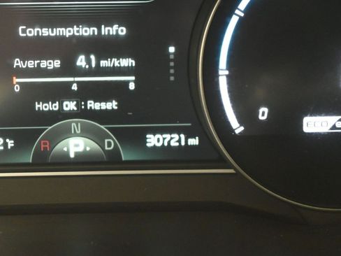 Used 2021 Kia Niro EX Premium image 16