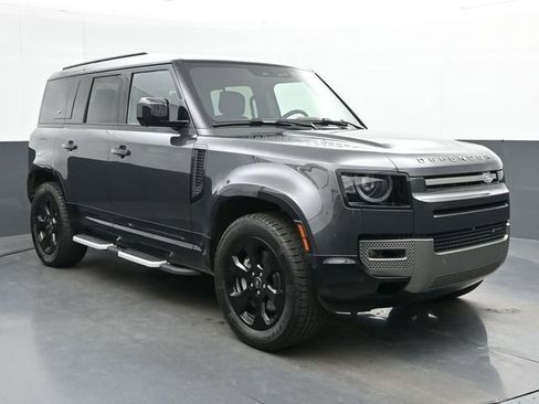 Used 2023 Land Rover Defender 110 X-Dynamic SE AWD/4WD image 1