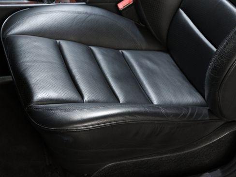 Used 1994 Mercedes-Benz E 500 Sedan image 19