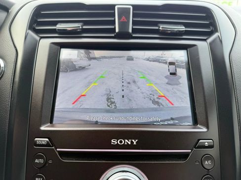 Used 2020 Ford Fusion Energi Titanium image 38