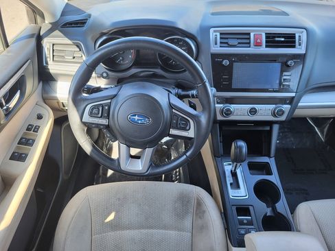 Used 2017 Subaru Outback 2.5i Premium image 25