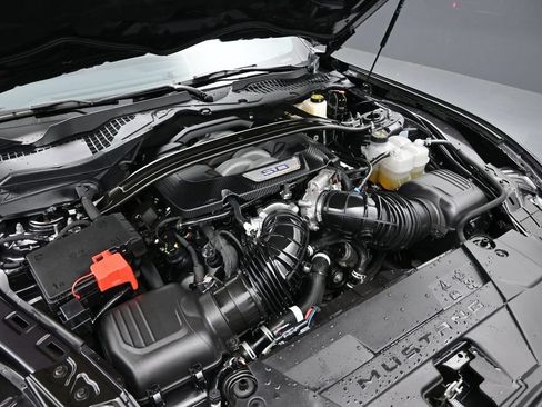 Used 2024 Ford Mustang GT Premium w/ GT Performance Package RWD image 3