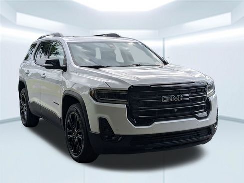 Used 2023 GMC Acadia SLT w/ Elevation Edition FWD image 8