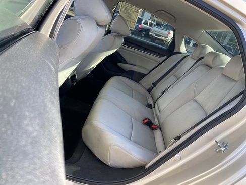 Used 2019 Honda Accord LX image 15