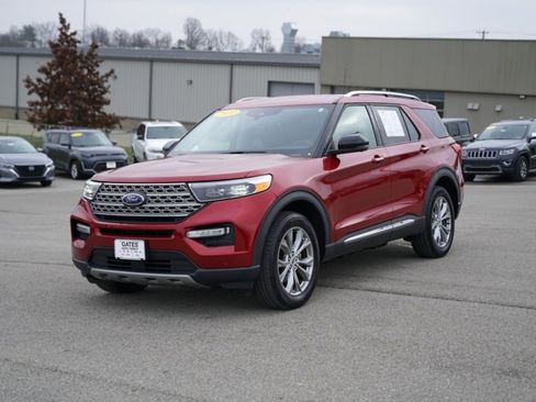 Used 2022 Ford Explorer Limited w/ Equipment Group 301A image 12