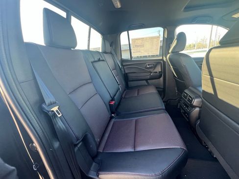 New 2026 Honda Ridgeline Black Edition image 17