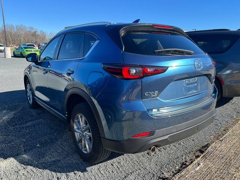 Used 2022 MAZDA CX-5 AWD 2.5 S w/ Preferred Package image 2