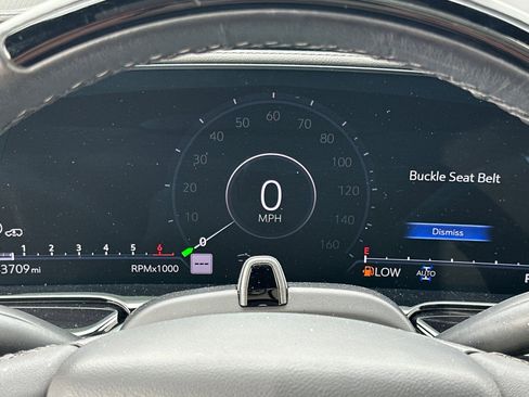 Certified 2024 Cadillac Escalade Sport w/ LPO, ONYX Package image 40